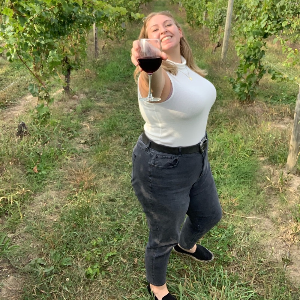 Meet your Posher, Brianna